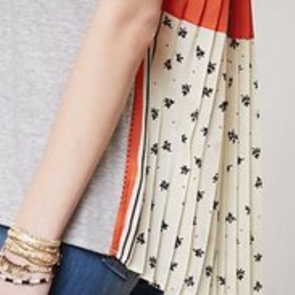 Anthropologie Brand Pleated Tee - Picture 5 of 5